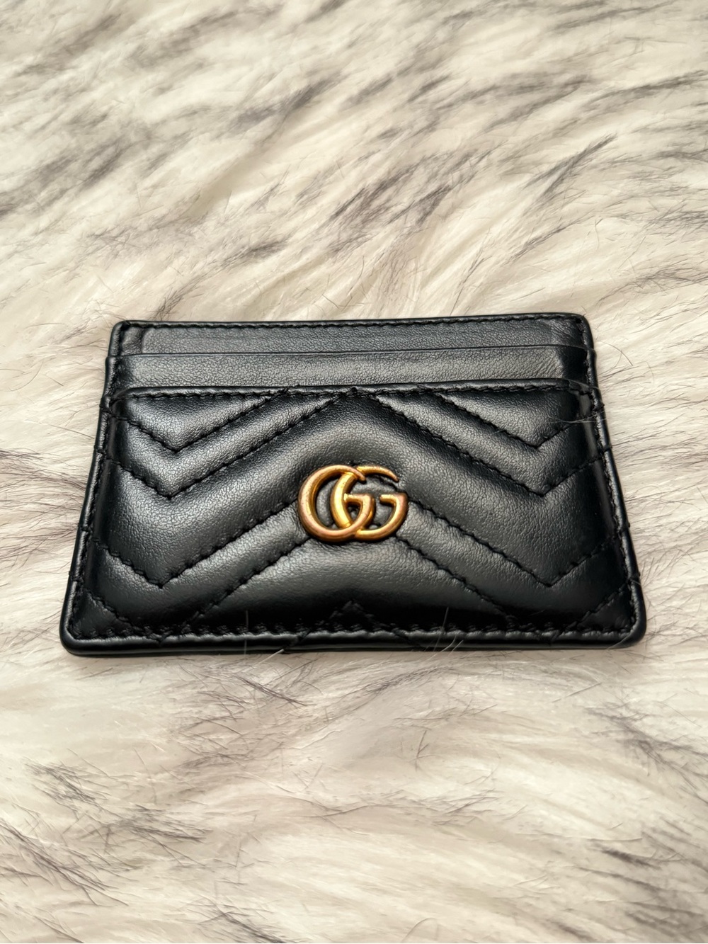SOLD SOLD! Authentic Gucci Black GG Marmont Quilted Leather Card Case - Picture 2 of 4